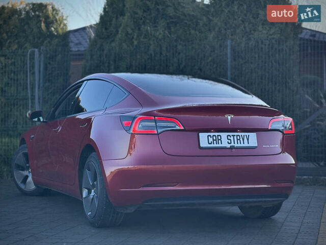 Красный Тесла Модель 3, объемом двигателя 0 л и пробегом 45 тыс. км за 19999 $, фото 6 на Automoto.ua