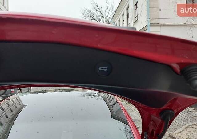 Червоний Тесла Модель 3, об'ємом двигуна 0 л та пробігом 247 тис. км за 16500 $, фото 24 на Automoto.ua