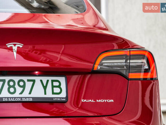 Червоний Тесла Модель 3, об'ємом двигуна 0 л та пробігом 38 тис. км за 23700 $, фото 21 на Automoto.ua
