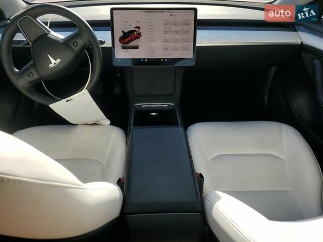 Червоний Тесла Модель 3, об'ємом двигуна 0 л та пробігом 45 тис. км за 19000 $, фото 8 на Automoto.ua