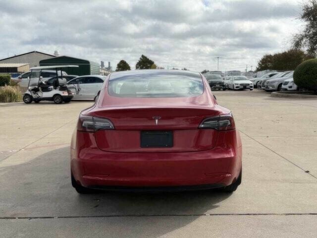 Червоний Тесла Модель 3, об'ємом двигуна 0 л та пробігом 22 тис. км за 18500 $, фото 6 на Automoto.ua