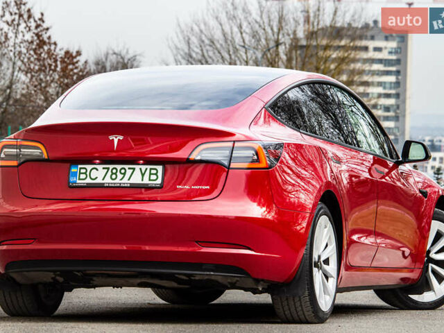 Червоний Тесла Модель 3, об'ємом двигуна 0 л та пробігом 38 тис. км за 23700 $, фото 24 на Automoto.ua