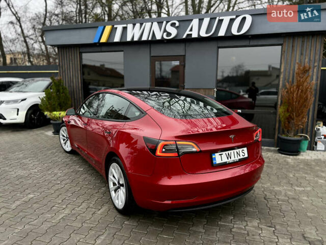 Красный Тесла Модель 3, объемом двигателя 0 л и пробегом 11 тыс. км за 25900 $, фото 21 на Automoto.ua