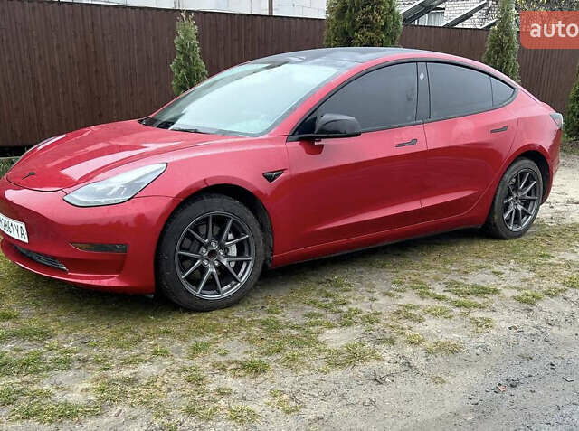 Красный Тесла Модель 3, объемом двигателя 0 л и пробегом 45 тыс. км за 20500 $, фото 11 на Automoto.ua