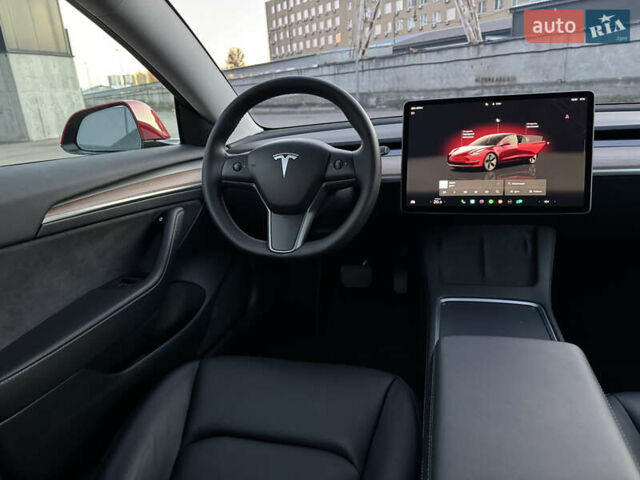 Тесла Модель 3 2023 у Києві на Automoto.ua Червоний Тесла Модель 3, об'ємом двигуна 0 л та пробігом 20 тис. км за 19999 $, фото 29 на Automoto.ua