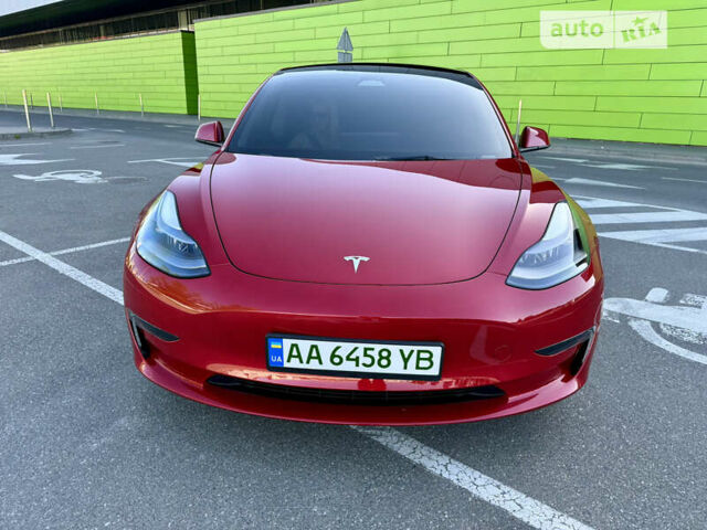 Червоний Тесла Модель 3, об'ємом двигуна 0 л та пробігом 13 тис. км за 28900 $, фото 2 на Automoto.ua