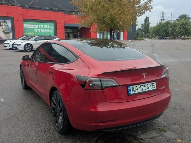Червоний Тесла Модель 3, об'ємом двигуна 0 л та пробігом 55 тис. км за 26000 $, фото 40 на Automoto.ua
