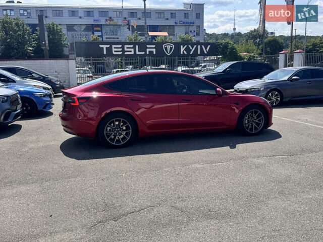 Красный Тесла Модель 3, объемом двигателя 0 л и пробегом 26 тыс. км за 25900 $, фото 4 на Automoto.ua