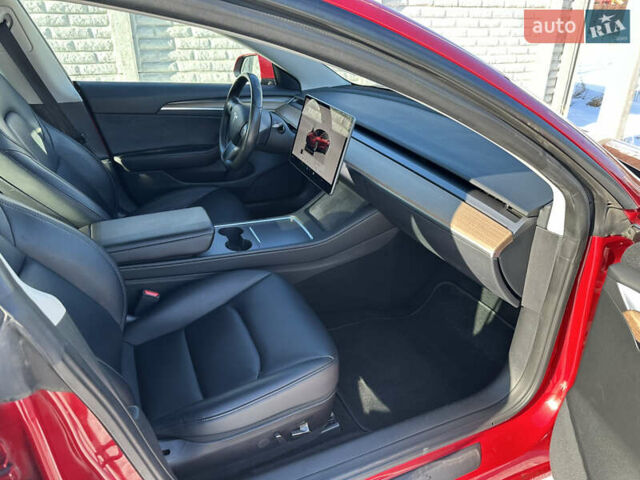 Красный Тесла Модель 3, объемом двигателя 0 л и пробегом 216 тыс. км за 16500 $, фото 11 на Automoto.ua