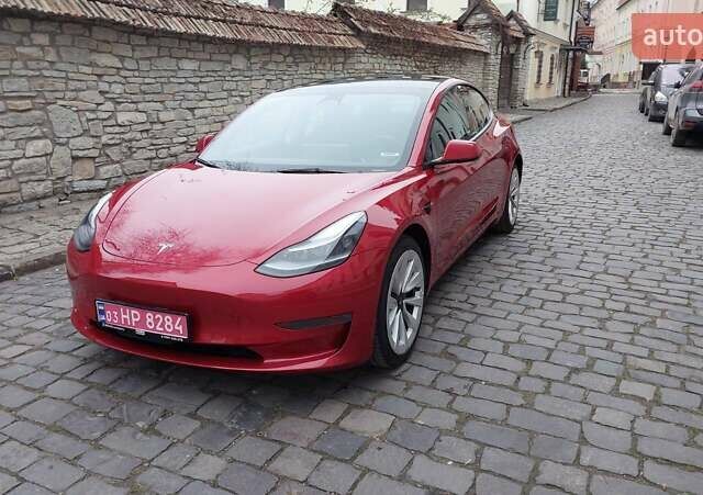 Червоний Тесла Модель 3, об'ємом двигуна 0 л та пробігом 247 тис. км за 16500 $, фото 4 на Automoto.ua
