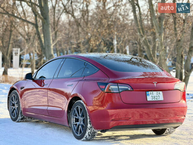 Красный Тесла Модель 3, объемом двигателя 0 л и пробегом 55 тыс. км за 19999 $, фото 2 на Automoto.ua