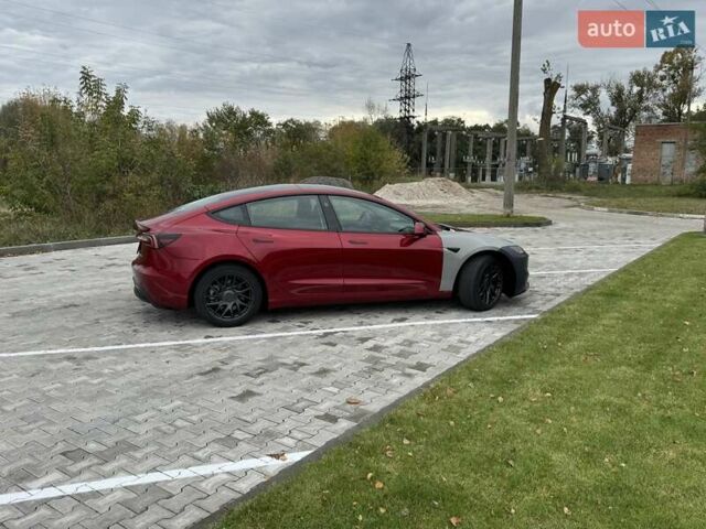 Красный Тесла Модель 3, объемом двигателя 0 л и пробегом 5 тыс. км за 27200 $, фото 1 на Automoto.ua