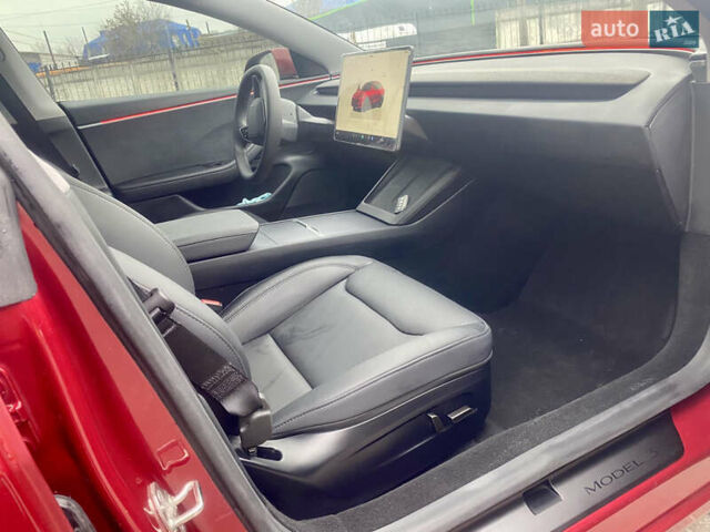 Червоний Тесла Модель 3, об'ємом двигуна 0 л та пробігом 12 тис. км за 31000 $, фото 11 на Automoto.ua