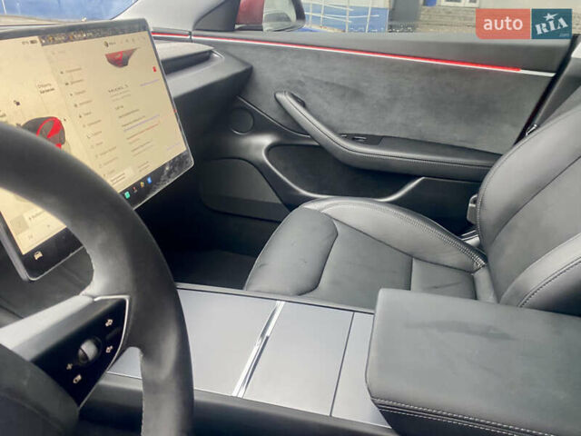 Червоний Тесла Модель 3, об'ємом двигуна 0 л та пробігом 12 тис. км за 31000 $, фото 8 на Automoto.ua