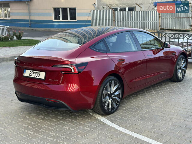 Тесла Модель 3 2024 у Одесі на Automoto.ua Червоний Тесла Модель 3, об'ємом двигуна 0 л та пробігом 10 тис. км за 36700 $, фото 5 на Automoto.ua