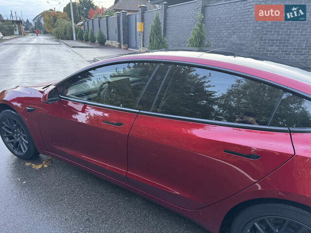 Червоний Тесла Модель 3, об'ємом двигуна 0 л та пробігом 43 тис. км за 34970 $, фото 14 на Automoto.ua