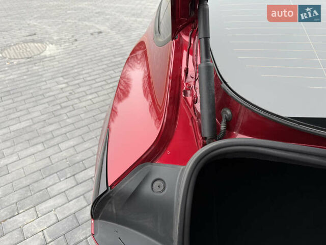 Червоний Тесла Модель 3, об'ємом двигуна 0 л та пробігом 10 тис. км за 29900 $, фото 18 на Automoto.ua