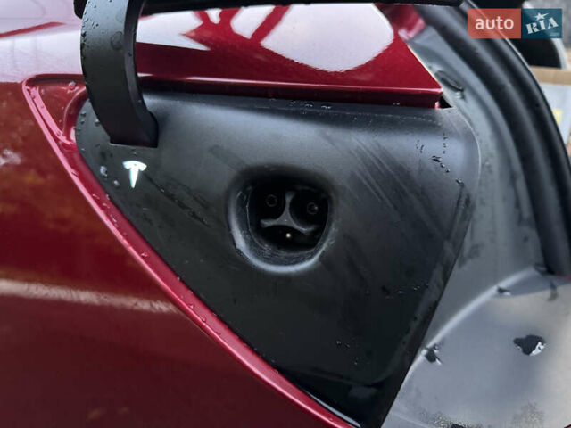 Червоний Тесла Модель 3, об'ємом двигуна 0 л та пробігом 43 тис. км за 33000 $, фото 35 на Automoto.ua