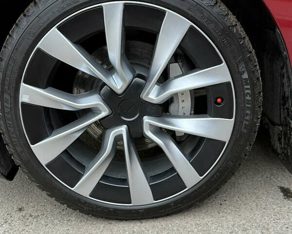 Червоний Тесла Модель 3, об'ємом двигуна 0 л та пробігом 37 тис. км за 27800 $, фото 14 на Automoto.ua