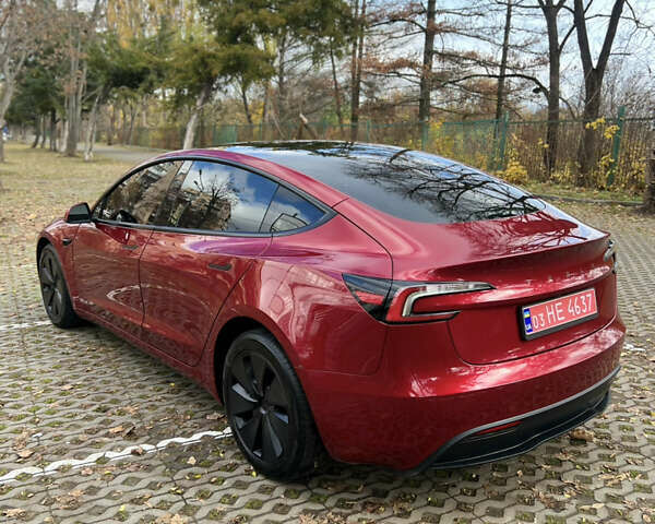 Тесла Модель 3 2024 у Харкові на Automoto.ua Червоний Тесла Модель 3, об'ємом двигуна 0 л та пробігом 14 тис. км за 24799 $, фото 2 на Automoto.ua