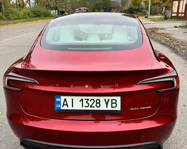 Тесла Модель 3 2024 в Белой Церкве на Automoto.ua Красный Тесла Модель 3, объемом двигателя 0 л и пробегом 13 тыс. км за 29800 $, фото 5 на Automoto.ua
