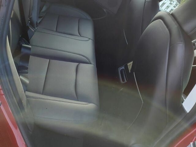 Червоний Тесла Модель 3, об'ємом двигуна 0 л та пробігом 25 тис. км за 27000 $, фото 4 на Automoto.ua