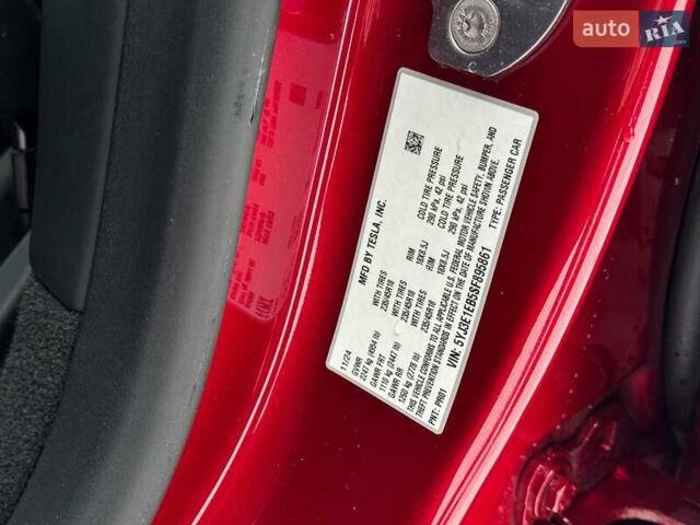 Червоний Тесла Модель 3, об'ємом двигуна 0 л та пробігом 11 тис. км за 33499 $, фото 25 на Automoto.ua