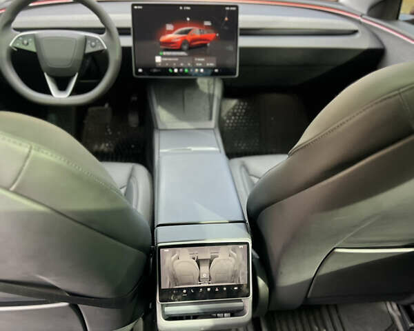Тесла Модель 3 2024 у Харкові на Automoto.ua Червоний Тесла Модель 3, об'ємом двигуна 0 л та пробігом 14 тис. км за 24799 $, фото 9 на Automoto.ua