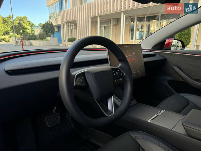 Тесла Модель 3 2024 у Одесі на Automoto.ua Червоний Тесла Модель 3, об'ємом двигуна 0 л та пробігом 10 тис. км за 36700 $, фото 18 на Automoto.ua