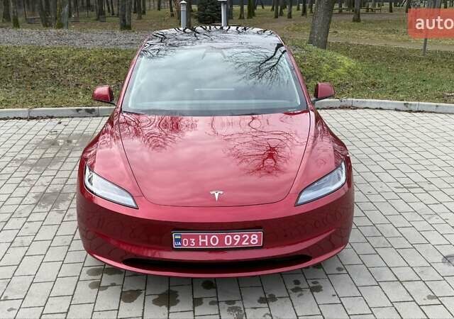 Красный Тесла Модель 3, объемом двигателя 0 л и пробегом 2 тыс. км за 24999 $, фото 1 на Automoto.ua