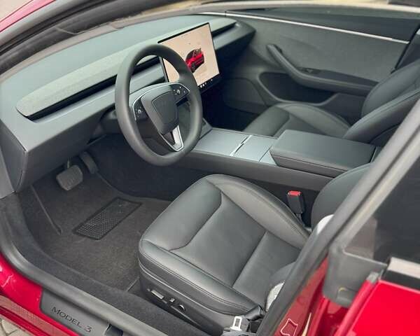 Красный Тесла Модель 3, объемом двигателя 0 л и пробегом 5 тыс. км за 27300 $, фото 15 на Automoto.ua