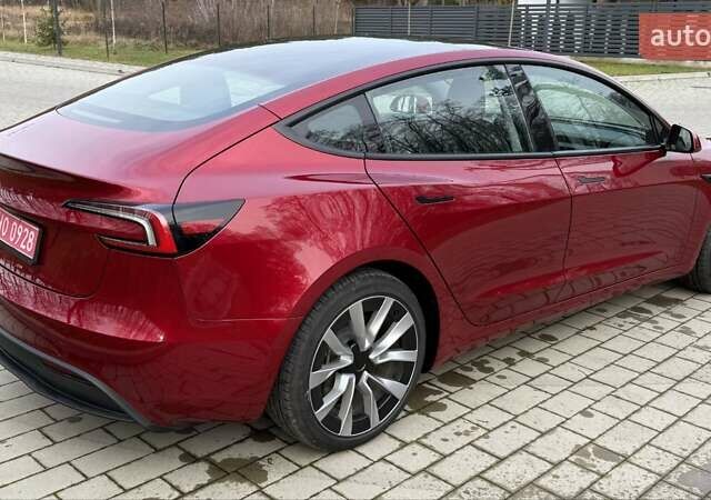 Красный Тесла Модель 3, объемом двигателя 0 л и пробегом 2 тыс. км за 24999 $, фото 13 на Automoto.ua