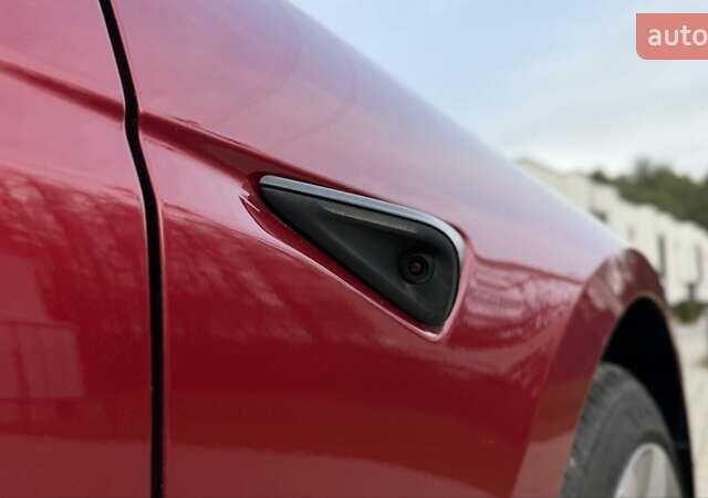 Красный Тесла Модель 3, объемом двигателя 0 л и пробегом 2 тыс. км за 24999 $, фото 31 на Automoto.ua