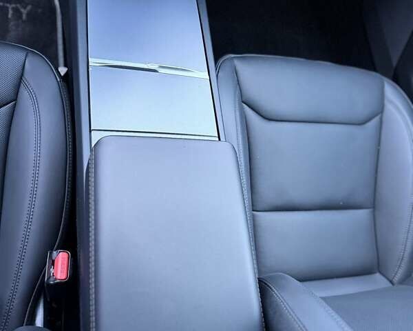 Красный Тесла Модель 3, объемом двигателя 0 л и пробегом 2 тыс. км за 24999 $, фото 54 на Automoto.ua