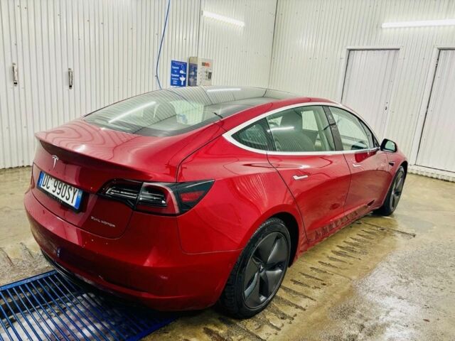 Красный Тесла Модель 3, объемом двигателя 0 л и пробегом 181 тыс. км за 19000 $, фото 3 на Automoto.ua