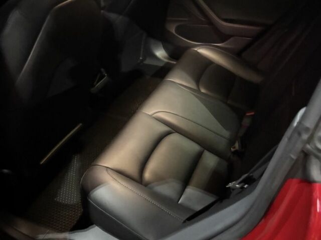 Красный Тесла Модель 3, объемом двигателя 0 л и пробегом 181 тыс. км за 19000 $, фото 13 на Automoto.ua