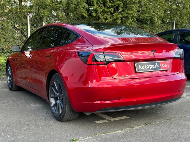 Красный Тесла Модель 3, объемом двигателя 0 л и пробегом 55 тыс. км за 21490 $, фото 29 на Automoto.ua