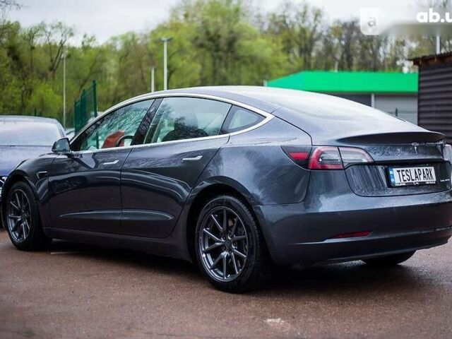Тесла Модель 3 2018 в Киеве на Automoto.ua Тесла Модель 3, объемом двигателя 0 л и пробегом 90 тыс. км за 36000 $, фото 4 на Automoto.ua