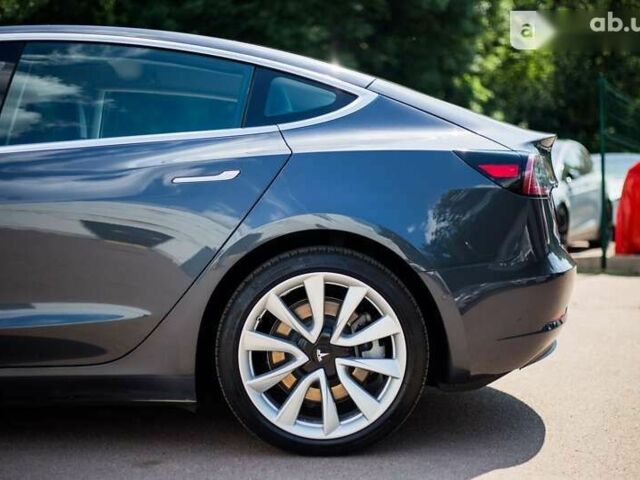 Тесла Модель 3 2018 в Киеве на Automoto.ua Тесла Модель 3, объемом двигателя 0 л и пробегом 58 тыс. км за 31999 $, фото 3 на Automoto.ua