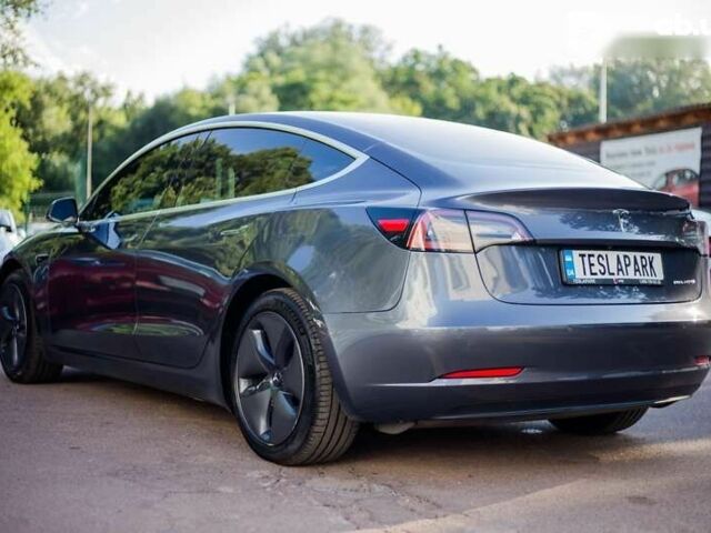 Тесла Модель 3, объемом двигателя 0 л и пробегом 110 тыс. км за 32999 $, фото 4 на Automoto.ua