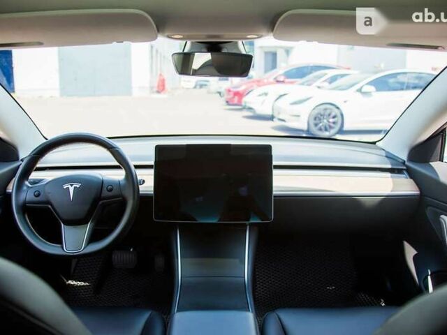 Тесла Модель 3 2018 в Киеве на Automoto.ua Тесла Модель 3, объемом двигателя 0 л и пробегом 58 тыс. км за 31999 $, фото 14 на Automoto.ua