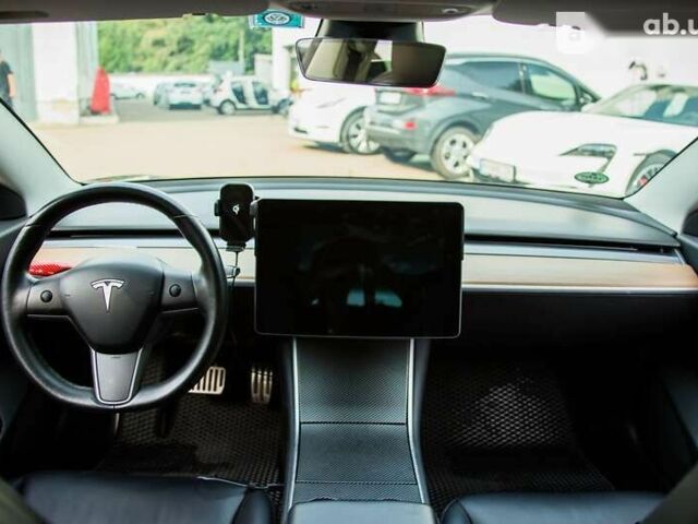 Тесла Модель 3, объемом двигателя 0 л и пробегом 94 тыс. км за 34999 $, фото 14 на Automoto.ua