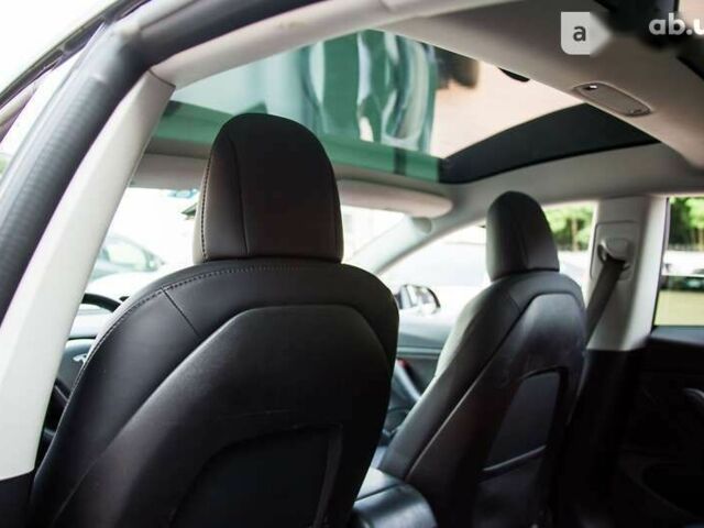 Тесла Модель 3, объемом двигателя 0 л и пробегом 94 тыс. км за 34999 $, фото 13 на Automoto.ua