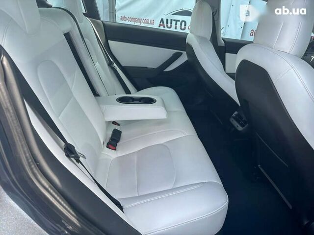 Тесла Модель 3, объемом двигателя 0 л и пробегом 111 тыс. км за 35950 $, фото 10 на Automoto.ua