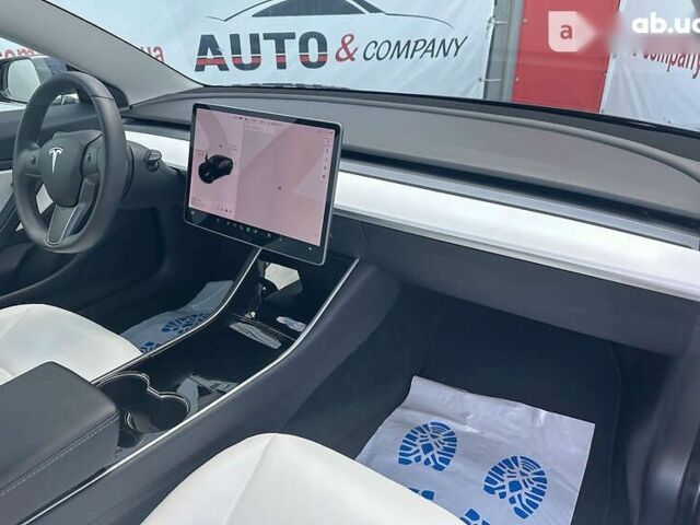 Тесла Модель 3, объемом двигателя 0 л и пробегом 111 тыс. км за 35950 $, фото 13 на Automoto.ua