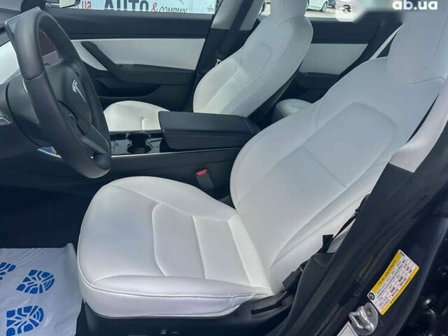 Тесла Модель 3, объемом двигателя 0 л и пробегом 111 тыс. км за 35950 $, фото 6 на Automoto.ua