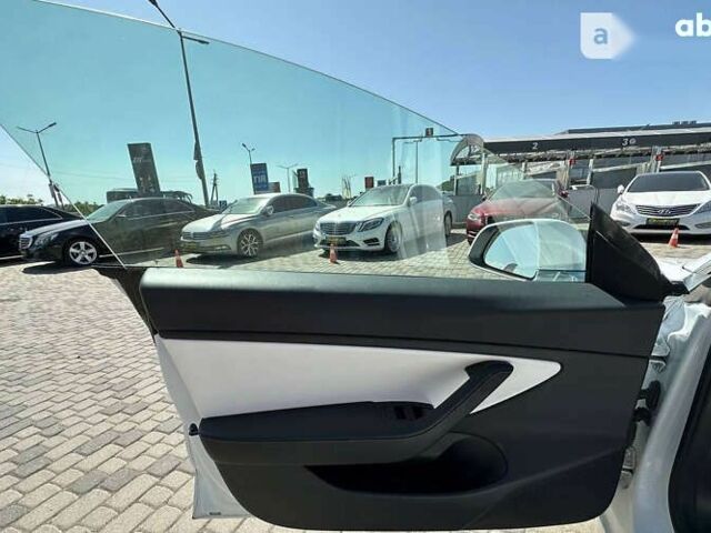 Тесла Модель 3, объемом двигателя 0 л и пробегом 20 тыс. км за 39000 $, фото 8 на Automoto.ua