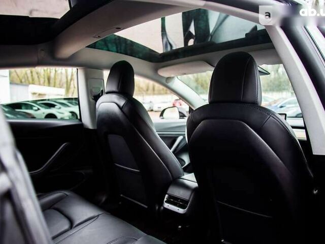 Тесла Модель 3 2020 у Києві на Automoto.ua Тесла Модель 3, об'ємом двигуна 0 л та пробігом 26 тис. км за 34500 $, фото 13 на Automoto.ua
