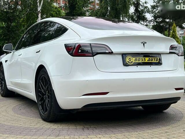 Тесла Модель 3, объемом двигателя 0 л и пробегом 150 тыс. км за 15700 $, фото 4 на Automoto.ua