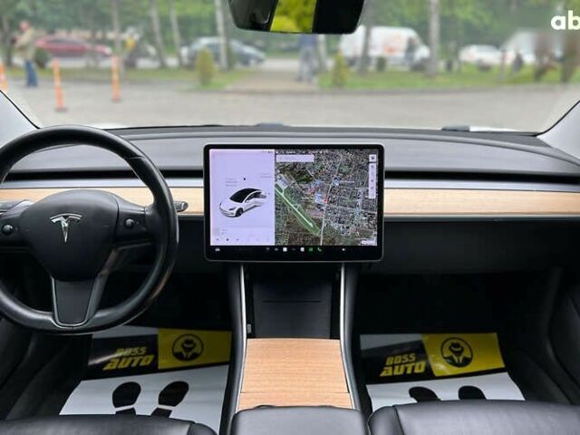 Тесла Модель 3, объемом двигателя 0 л и пробегом 150 тыс. км за 15700 $, фото 13 на Automoto.ua